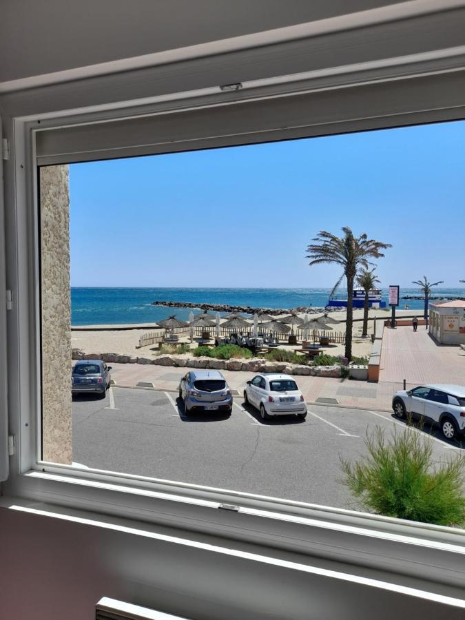 Apartamento Les Pieds Dans L'Eau Sainte-Marie-la-Mer Exterior foto